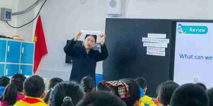 咸阳彩虹小学开展第二周名师示范课活动